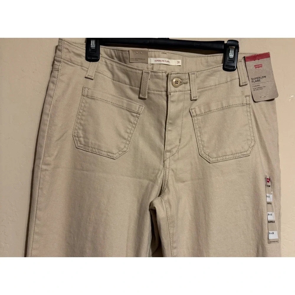 Levi's Superlow Flare Jeans‎ Khaki Beige Pants Women 31x32 Wide Leg Stretch NEW